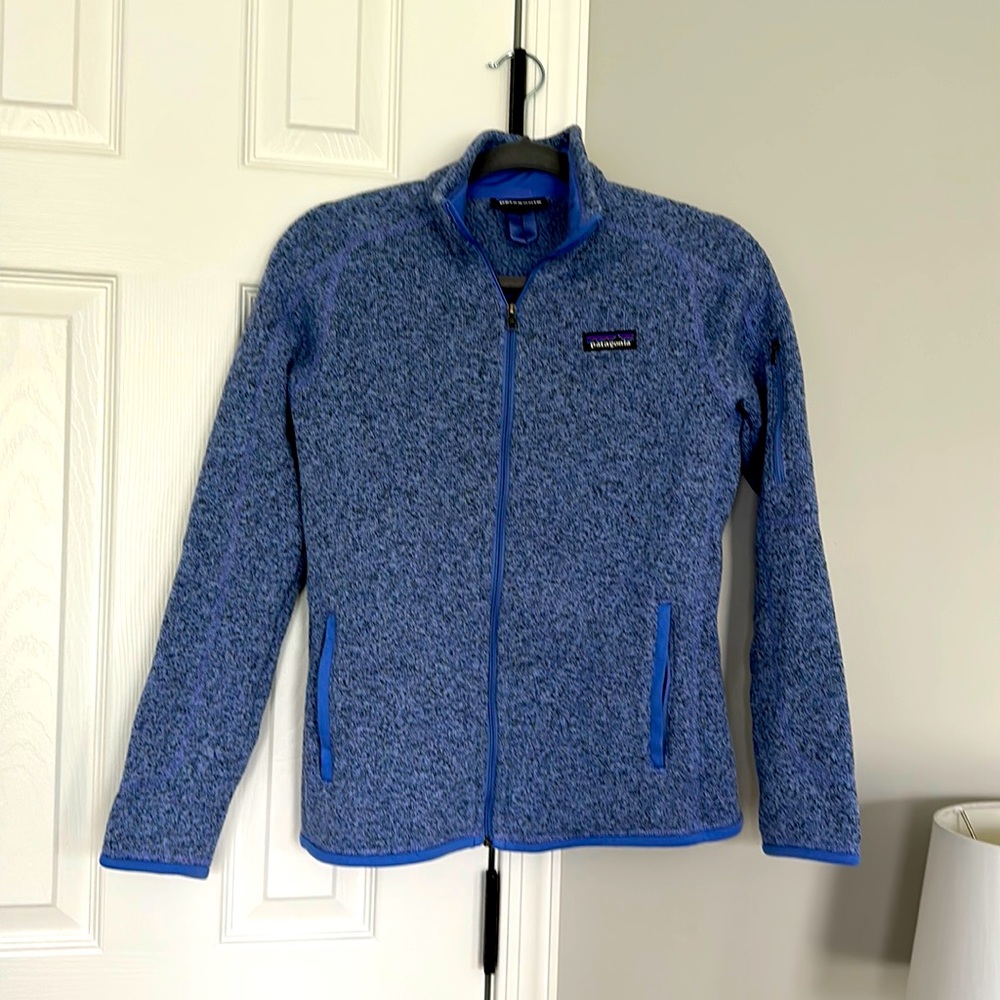 Patagonia jacket. In EUC. Size small.